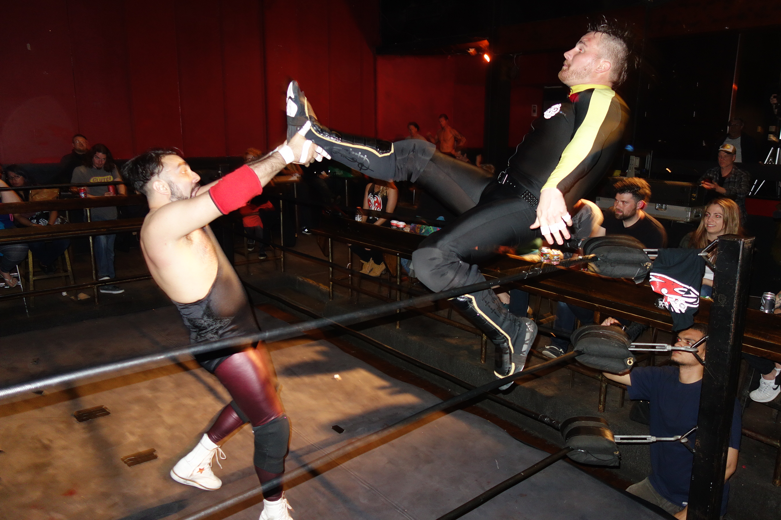 wrestler kicking gets caught
