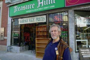 Treasure Hunt Antiques in Etobicoke