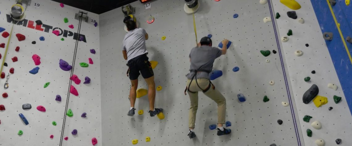 indoor rock climbing friendly competition at Hub Markham